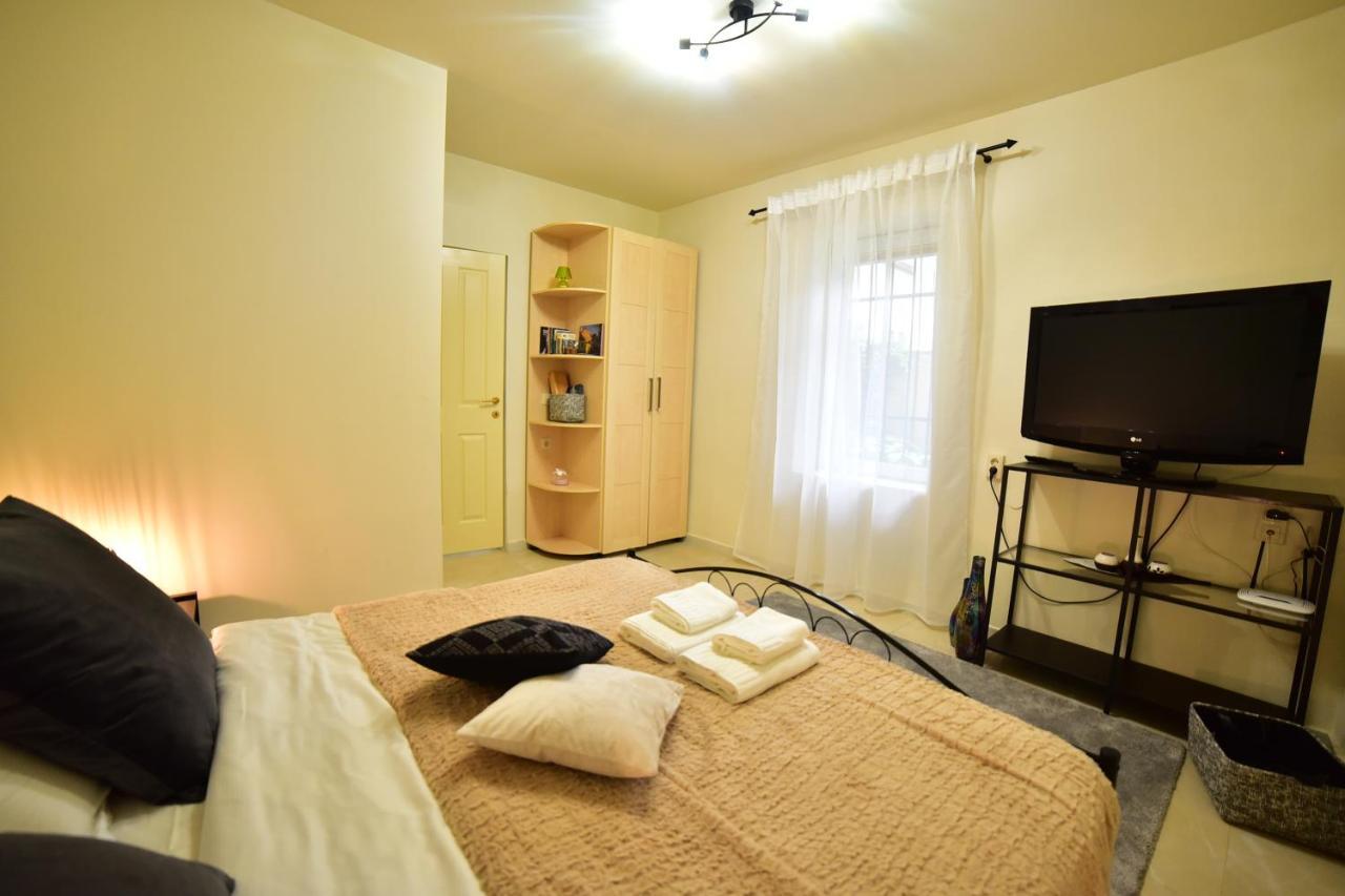Flh - A&M Central Studio Apartment Сибиу Екстериор снимка